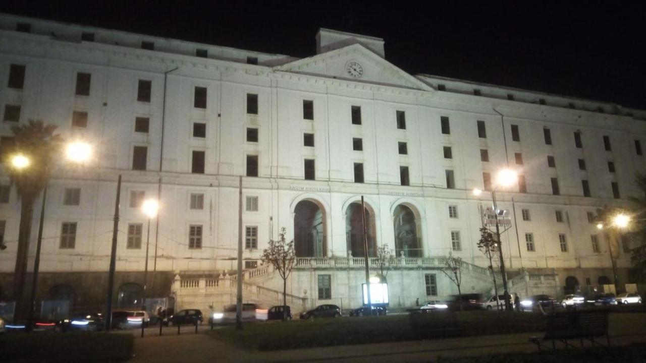 Casa Basile 15 Bed & Breakfast Napoli Bagian luar foto
