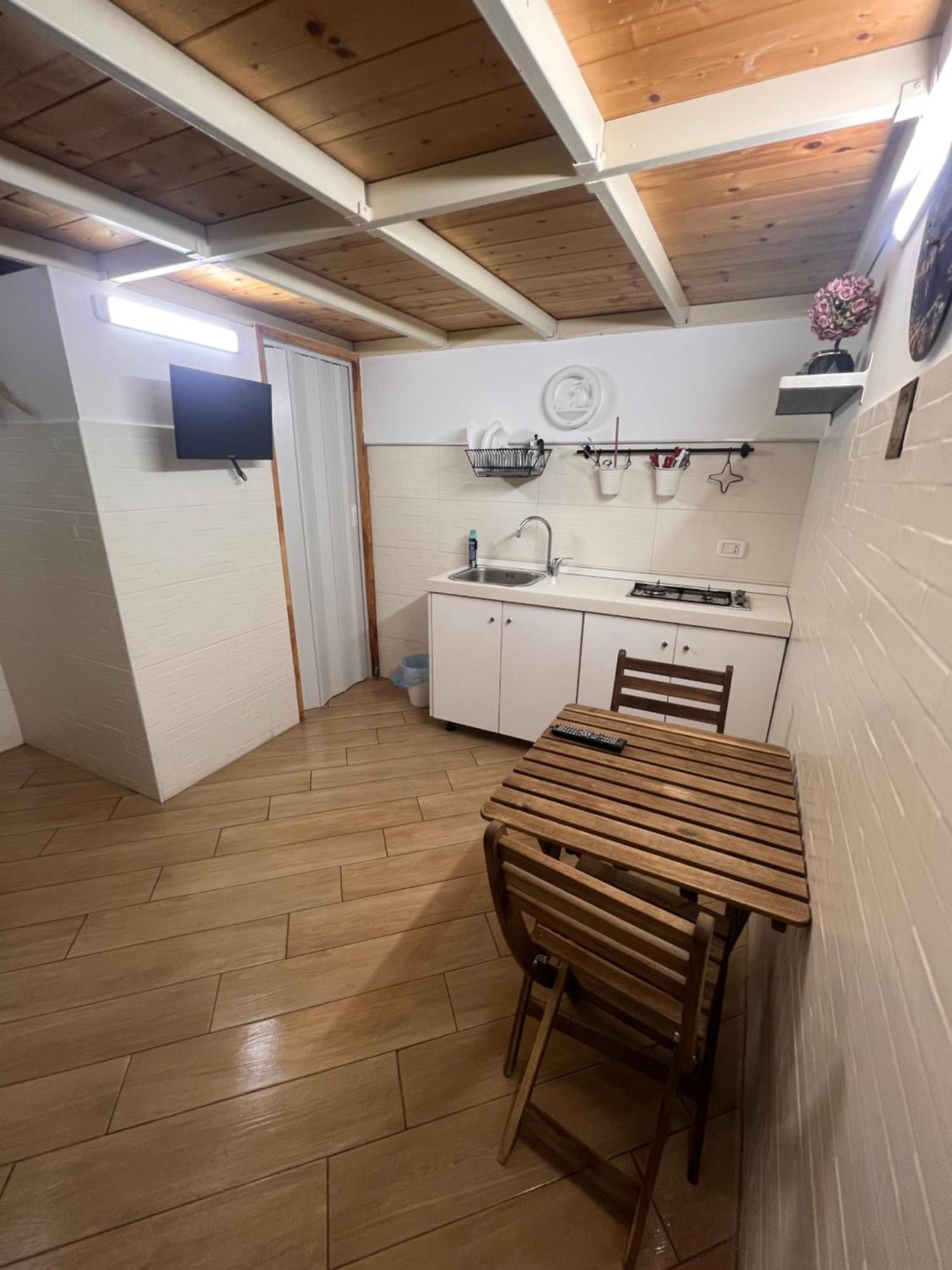 Casa Basile 15 Bed & Breakfast Napoli Bagian luar foto